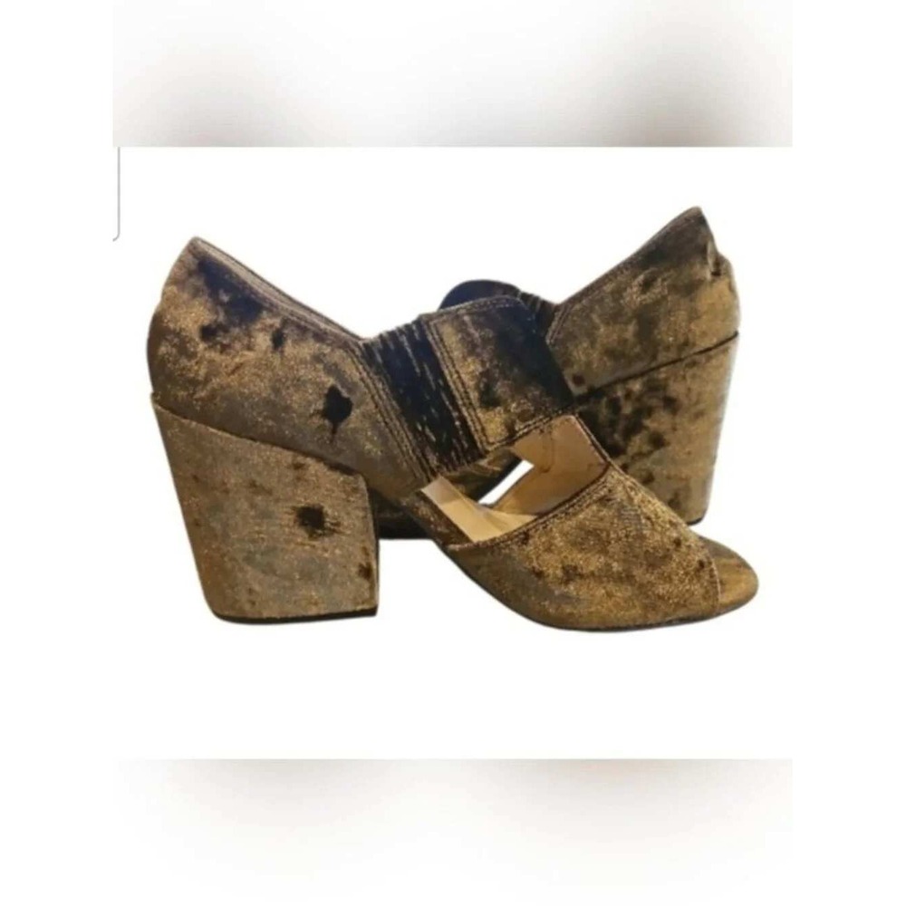 Cabi Interlock Olive Green Crushed Velvet Block Peep Toe Heels 8